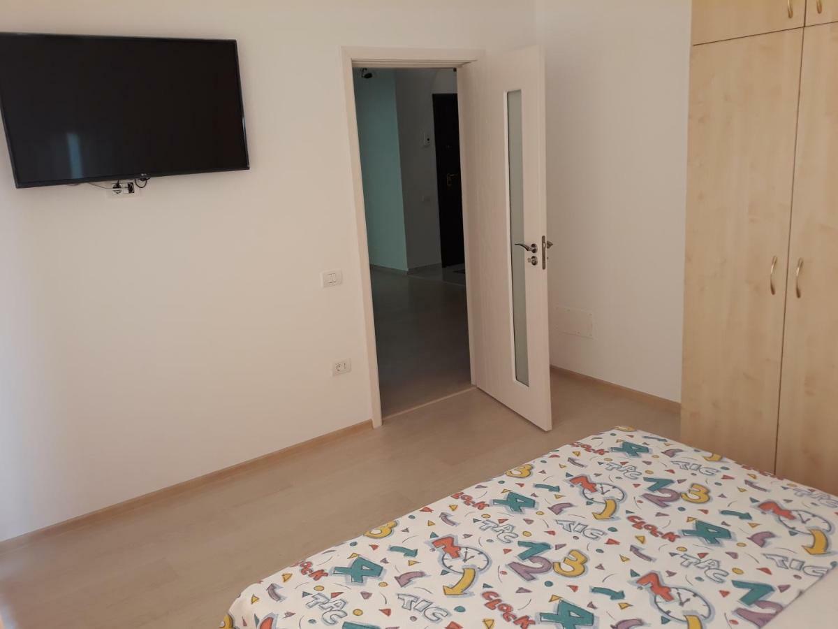 apartament 3 camere Constanţa Exterior foto